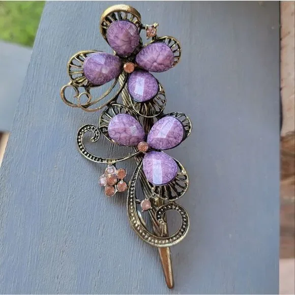 Beautiful Vintage inspired Purple hair accessory - Picture 10 of 15